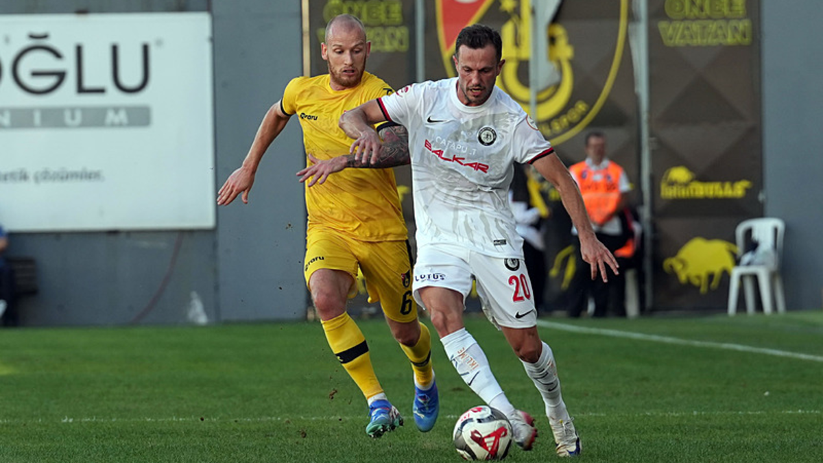 Çorum FK liderlik aşkına