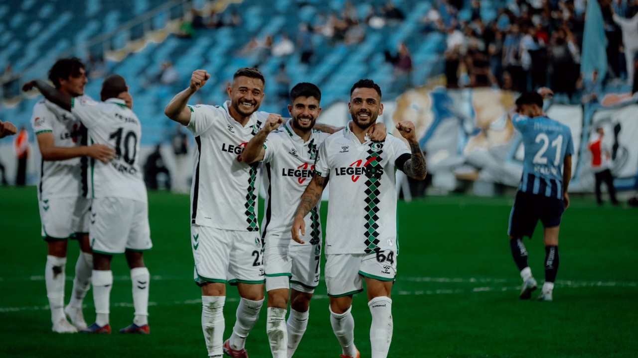 Sakaryaspor'dan 6 gollü galibiyet Sakaryaspor'dan 6 gollü galibiyet