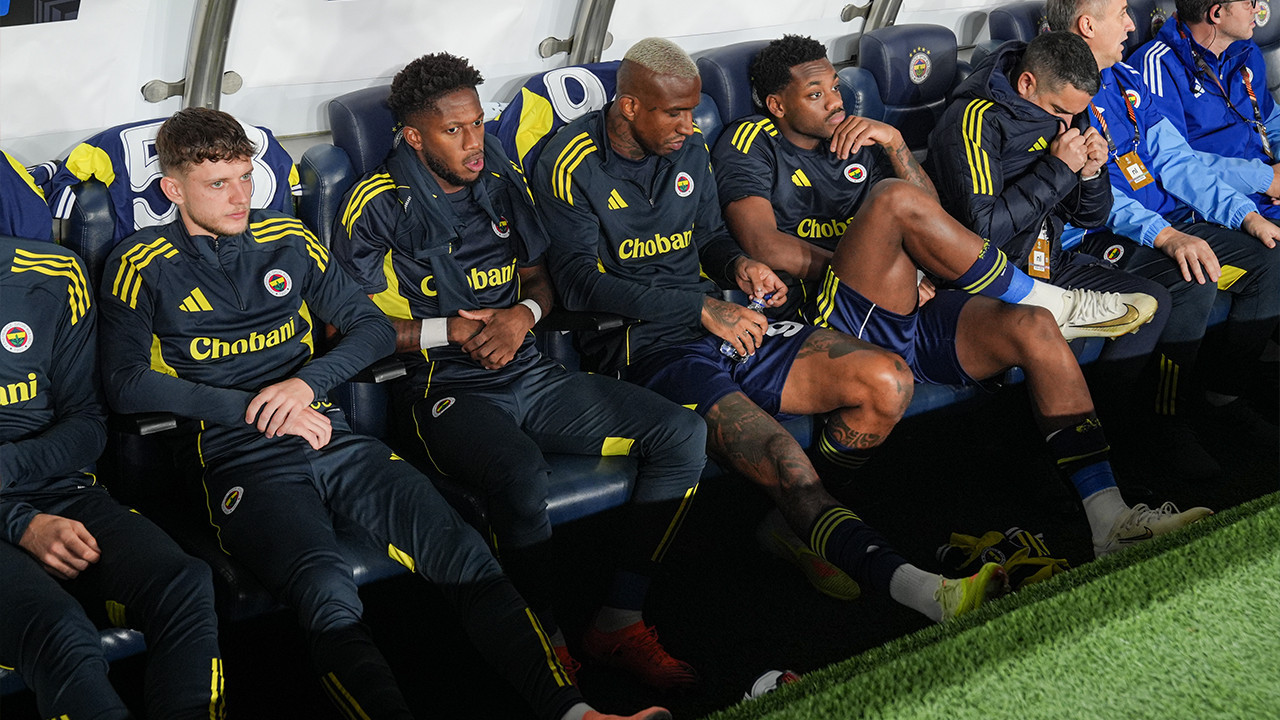 Fenerbahçe’nin yıldızına Fransa’dan sürpriz talip! 14 milyon euro bonservis beklentisi var Fenerbahçe’nin yıldızına Fransa’dan sürpriz talip! 14 milyon euro bonservis beklentisi var