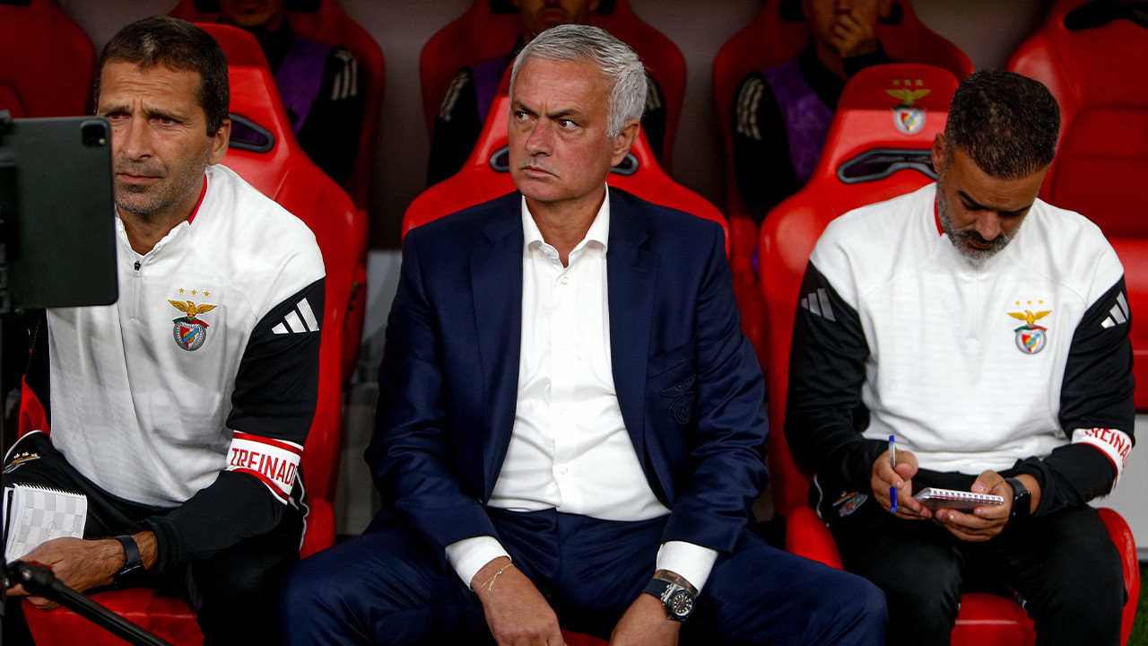 Mourinho’nun Benfica’sı Şampiyonlar Ligi’nde yokları oynuyor