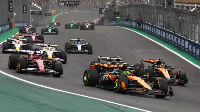 Brezilya GP’de Lando Norris zaferle ayrıldı, Verstappen