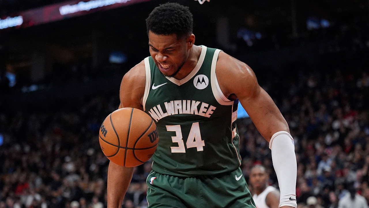 Giannis Antetokounmpo’dan Ergin Ataman’a destek: “Böylece dünyanın en iyi takımı hangisi görülür” Giannis Antetokounmpo’dan Ergin Ataman’a destek: “Böylece dünyanın en iyi takımı hangisi görülür”
