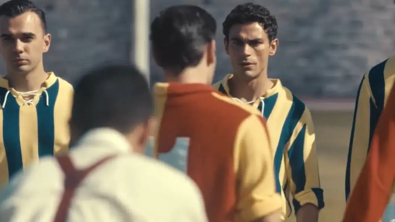 Lefter: Bir Ordinaryüs Hikayesi Filmi Netflix’te Yayında Lefter: Bir Ordinaryüs Hikayesi Filmi Netflix’te Yayında