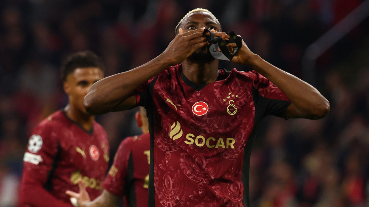 Victor Osimhen: Gol katkılarımdan mutluyum Victor Osimhen: Gol katkılarımdan mutluyum