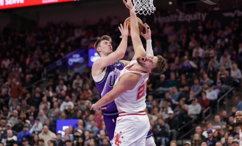 Utah Jazz, Houston Rockets’ı 133-125 Mağlup Etti Utah Jazz, Houston Rockets’ı 133-125 Mağlup Etti